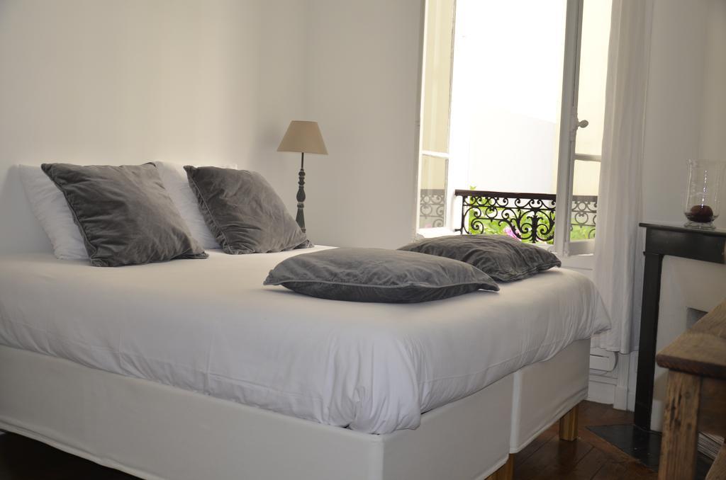 La Cour Du 5Eme - Chambre D'Hotes Paris Værelse billede